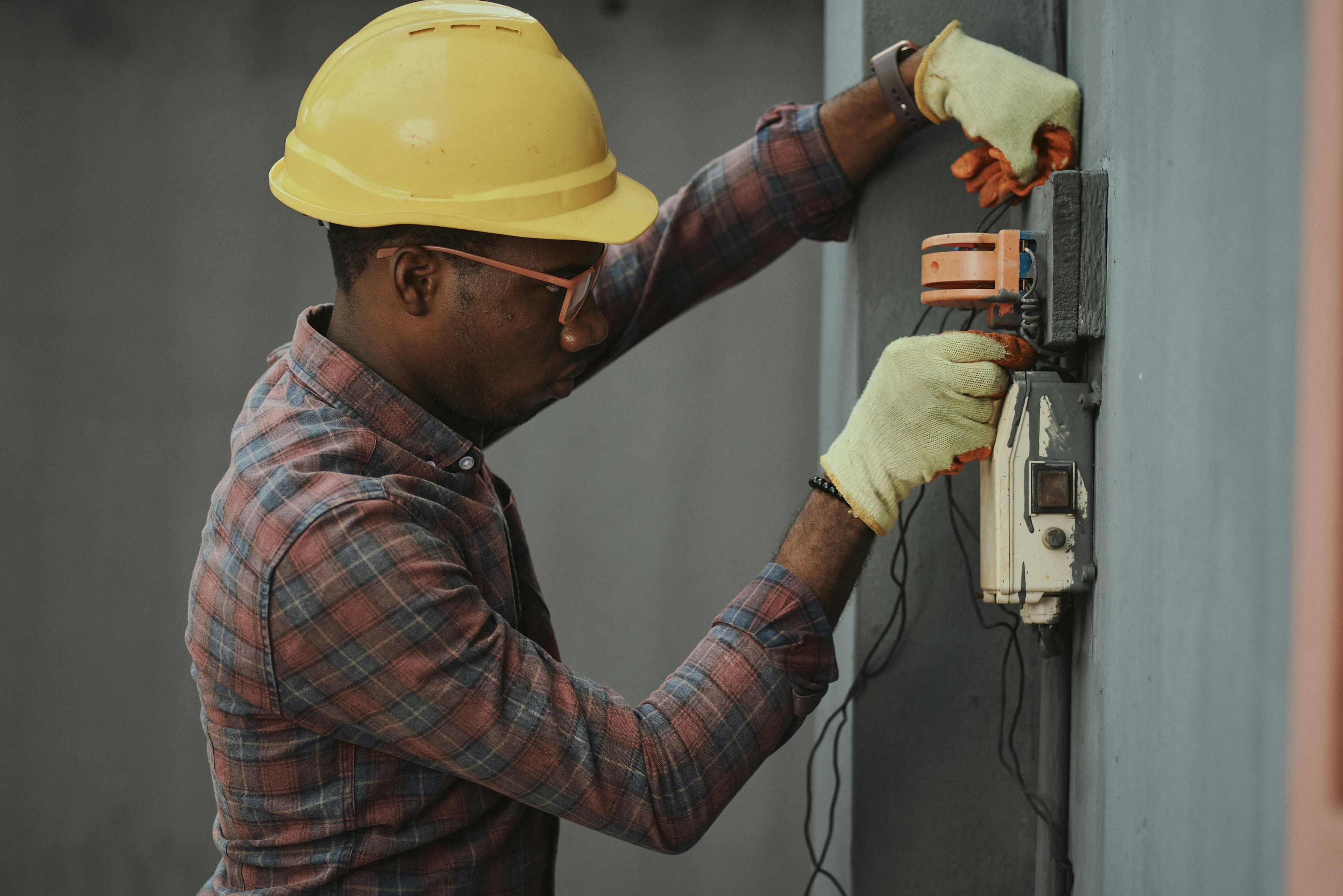 Electrical Equipment & Small Tools
